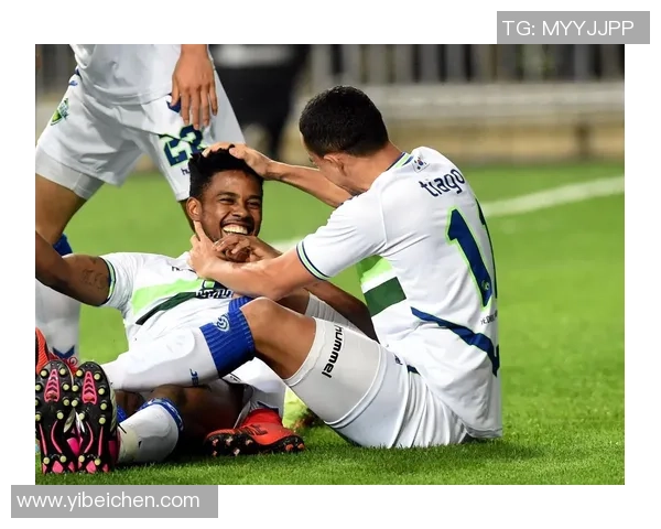 全北现代传奇球员崔喆淳宣布退役38岁收获10次联赛冠军与2次亚冠荣耀